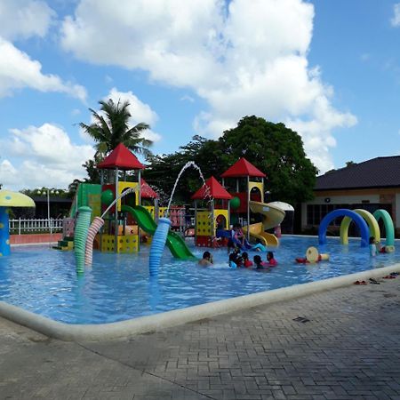 Sea Garden Resort Iloilo Exterior photo