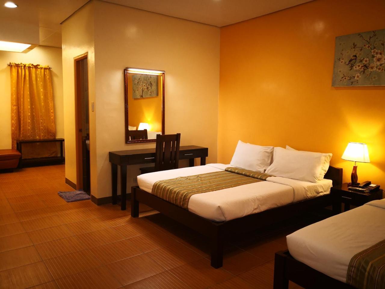 Sea Garden Resort Iloilo Exterior photo