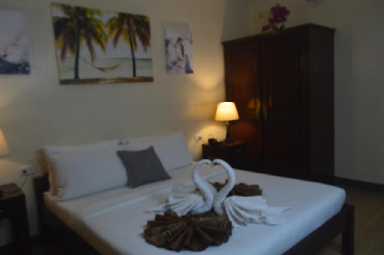 Sea Garden Resort Iloilo Exterior photo